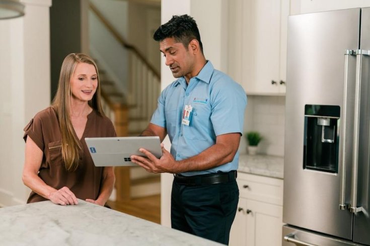 Choosing Between Central AC, Split Systems, and Window Units